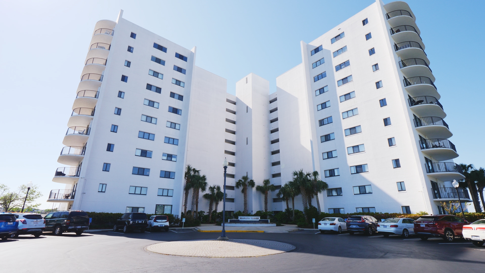 Community Hurricane Preparedness Guide For Home and Condo Associations